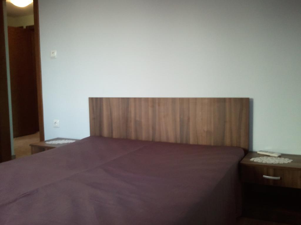 Vila Dva 3 Golden Sands Rum bild